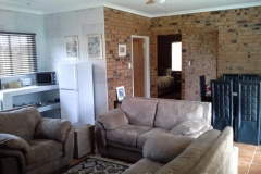 Chalet-Lounge-Kitchen-Dining